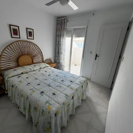 Spacious, Calm And Bright Duplex In Private Ideal For Families, And Golf