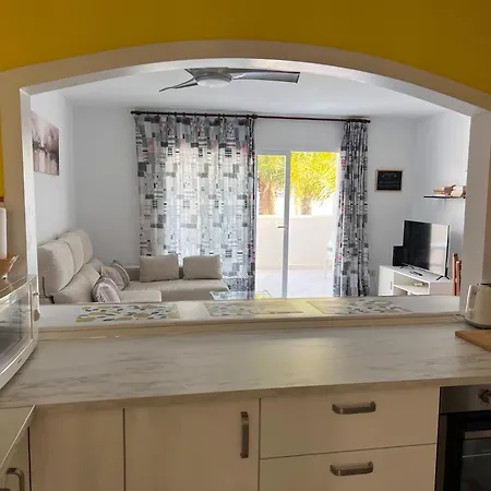Spacious, Calm And Bright Duplex In Private Ideal For Families, And Golf Apartment