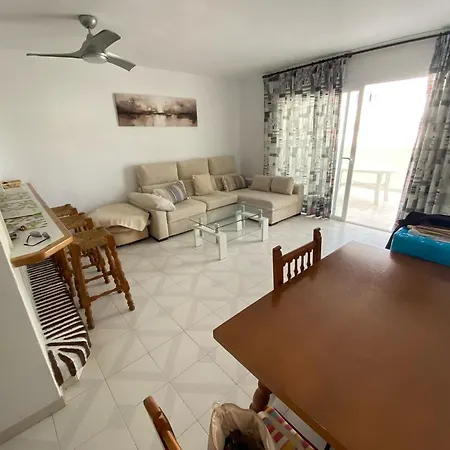 Apartment Spacious, Calm And Bright Duplex In Private Ideal For Families, And Golf *